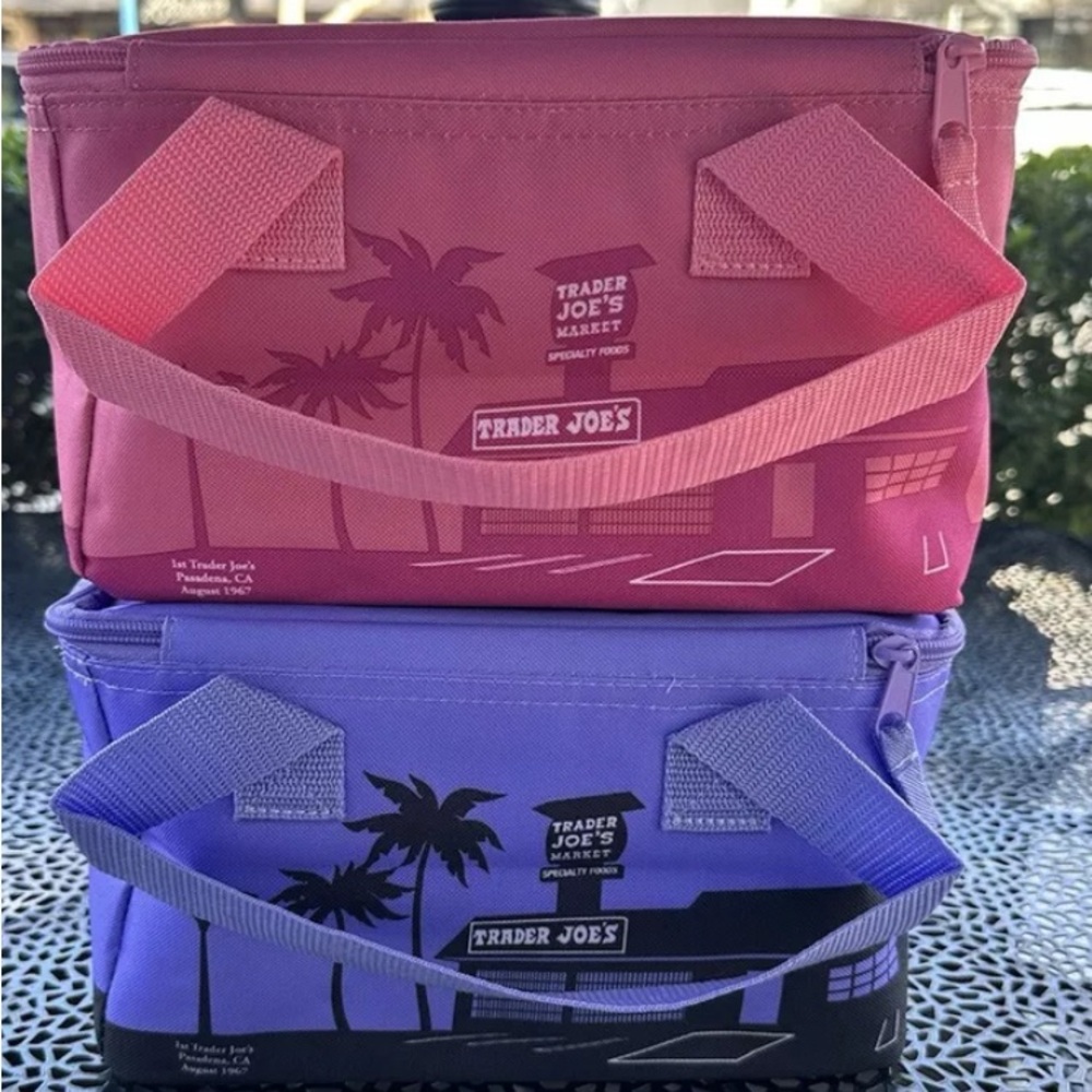 Trader Joes Mini Insulated Bag - Pink and Lavender